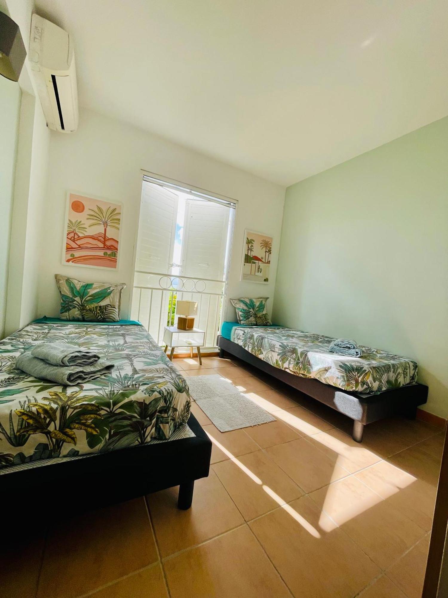 Appartement Vue Mer, Piscine, Dans Quartier Prise De Gosier Le Gosier  Exteriör bild